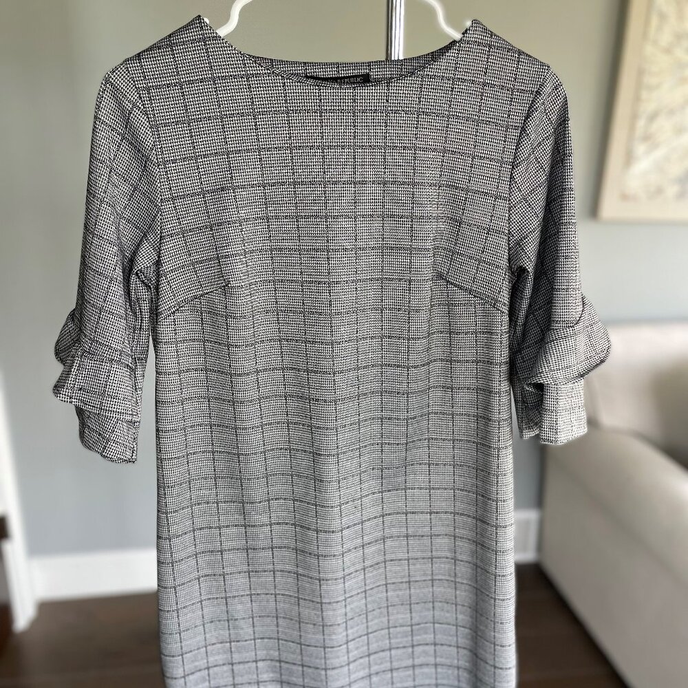 Banana Republic Factory Women's Gray Plaid 3/4 Sleeve Dress 0